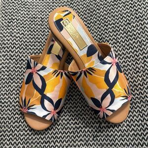 Chula Floral Open-Toed Mules - Yellow and Navy